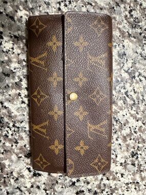 Louis Vuitton Brown Monogram Snap Wallet